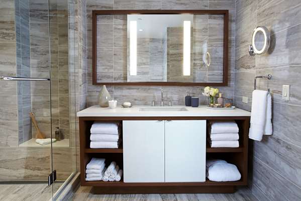  - Residences by Hilton Club Rockefeller Center New York