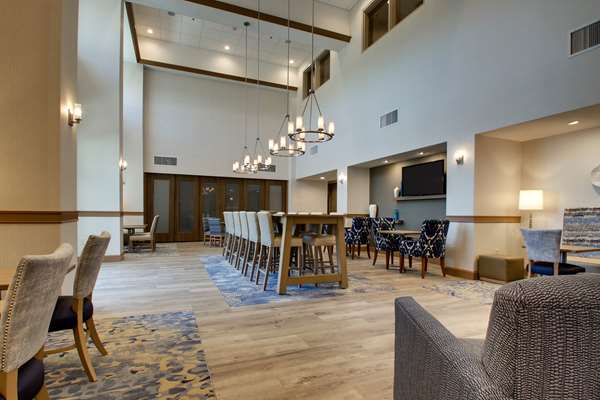 Restaurant - Hampton Inn Sneads Ferry
