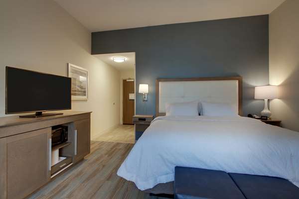  - Hampton Inn Sneads Ferry