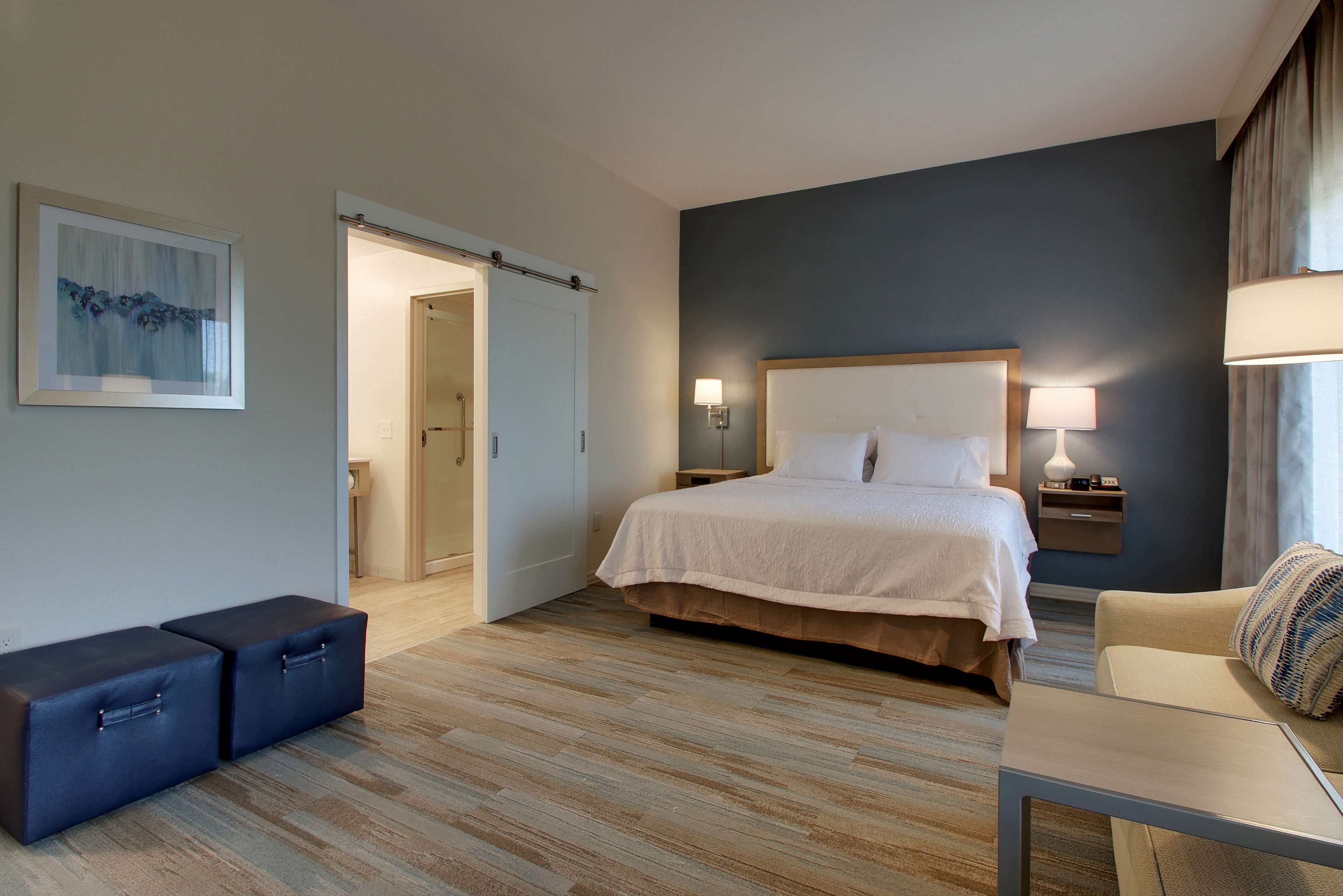 Hampton Inn by Hilton Sneads Ferry North Topsail Beach - Tap to explore photos