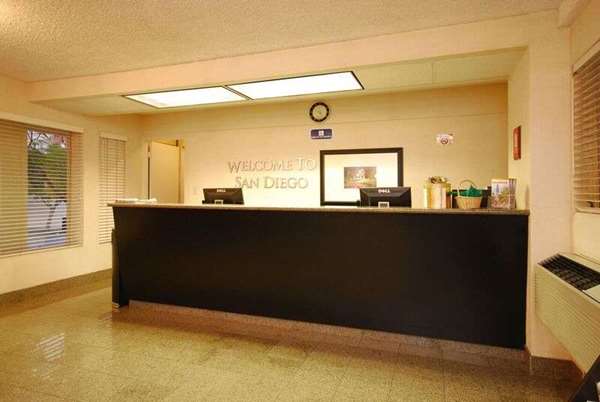  - Baymont Inn & Suites Downtown San Diego - I-5, Exits 16 & 16B