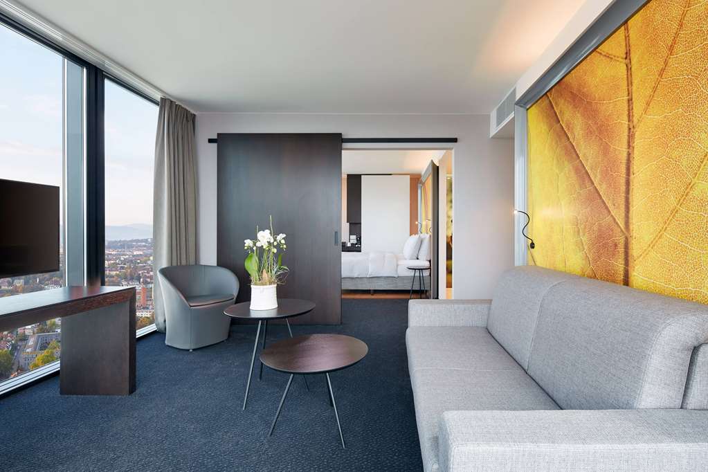 HYPERION BASEL-guestroom-Guest Room,On-Site.jpg
