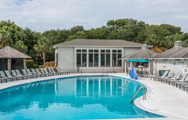 Pool - Sea Gate Inn St Simons Island