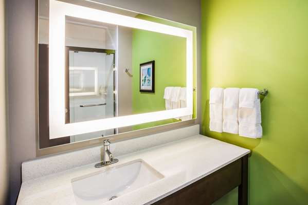  - La Quinta Inn & Suites Port Allen - I-10, Exit 151