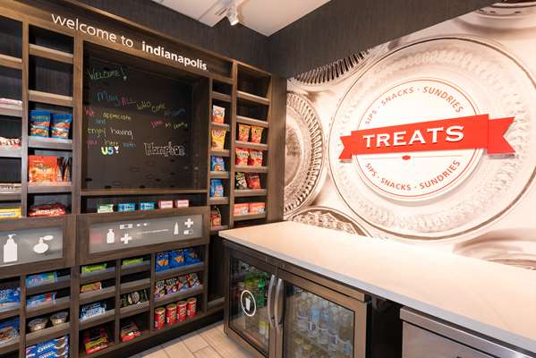 Restaurant - Hampton Inn & Suites Keystone Mall Indianapolis - I-465, Exit 33