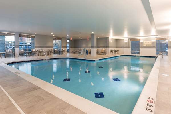 Pool - Hampton Inn & Suites Keystone Mall Indianapolis - I-465, Exit 33