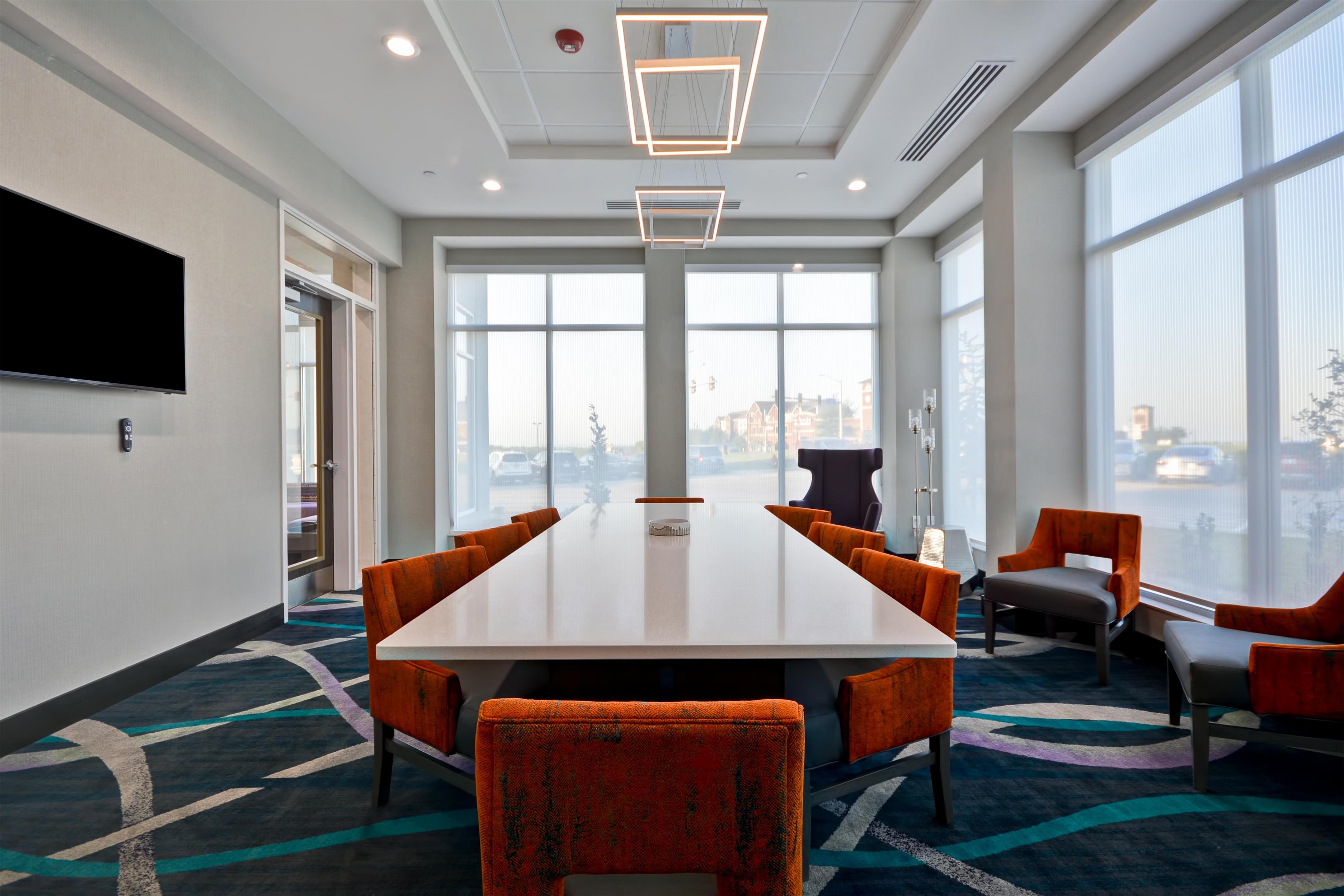 Meeting Room | Hilton Garden Inn Tulsa-Broken Arrow