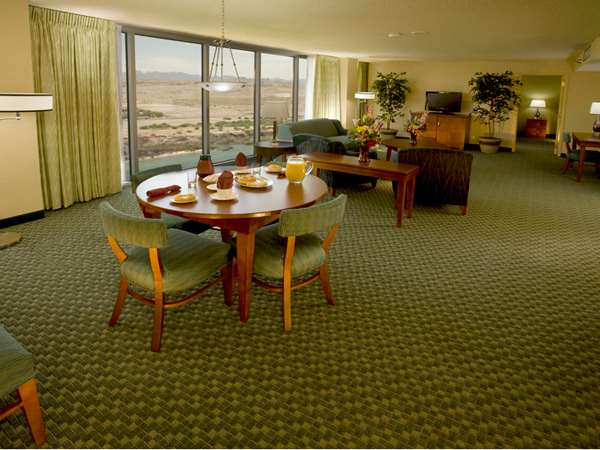 Suite - Aquarius Casino Resort Laughlin