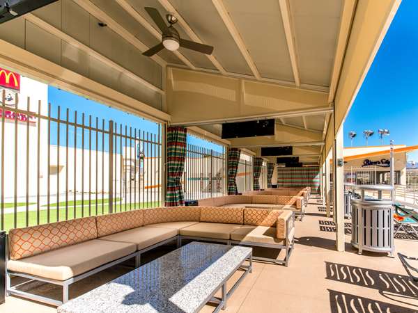 Pool - Aquarius Casino Resort Laughlin