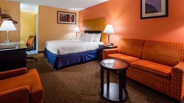  - SureStay Plus by Best Western Fayetteville - I-95, Exit 49