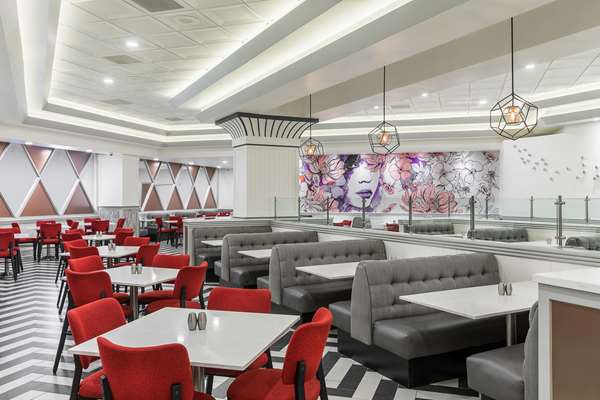 Restaurant - STRAT Hotel, Casino & Tower Las Vegas - I-15, Exit 40