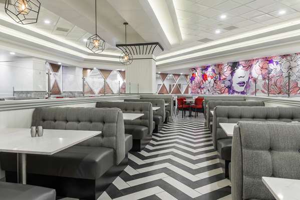 Restaurant - STRAT Hotel, Casino & Tower Las Vegas - I-15, Exit 40