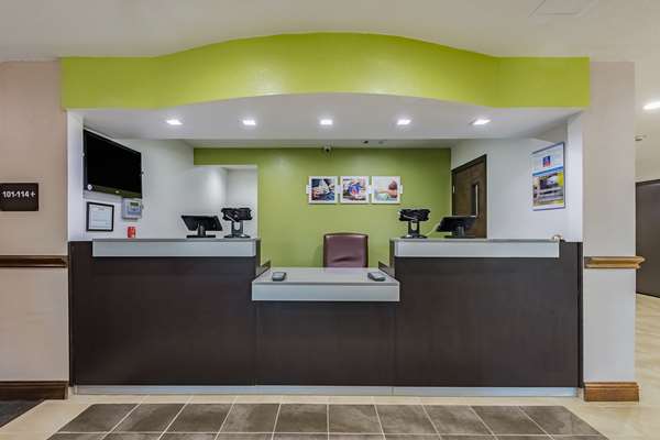  - Studio 6 Extended Stay Hotel Plano