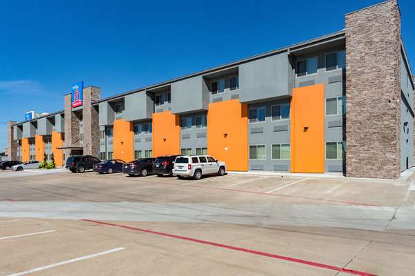 Exterior view - Studio 6 Extended Stay Hotel Plano