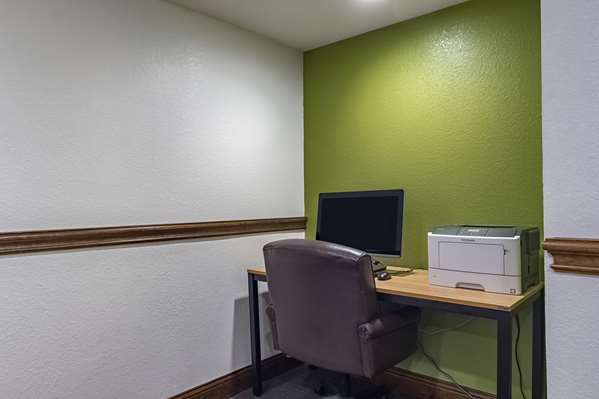 Conference Area - Studio 6 Extended Stay Hotel Plano