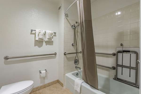  - Studio 6 Extended Stay Hotel Plano