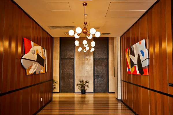 Suite - Fairlane Hotel Downtown Nashville