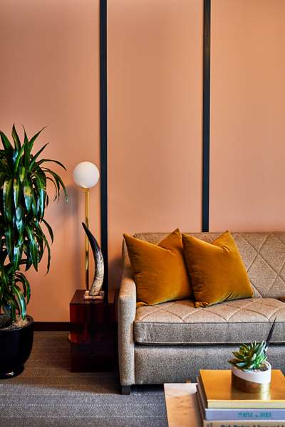 Suite - Fairlane Hotel Downtown Nashville