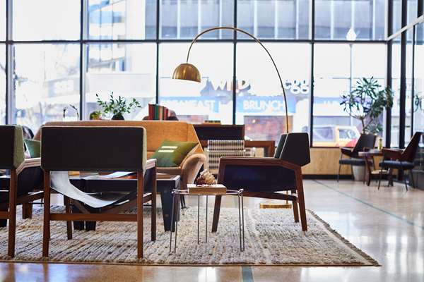 Suite - Fairlane Hotel Downtown Nashville