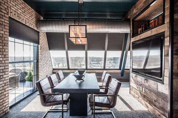  - Ironworks Hotel North Indianapolis - I-465, Exit 33