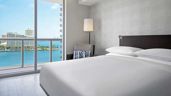  - Hyatt Centric Hotel Brickell Miami - I-95, Exit 1B