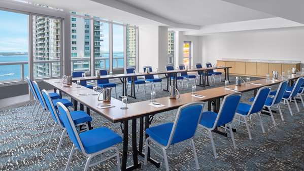  - Hyatt Centric Hotel Brickell Miami - I-95, Exit 1B