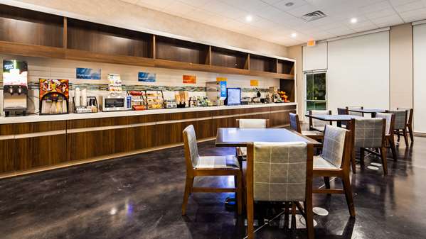 Restaurant - GLo Best Western DeSoto Hotel