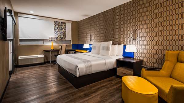  - GLo Best Western DeSoto Hotel