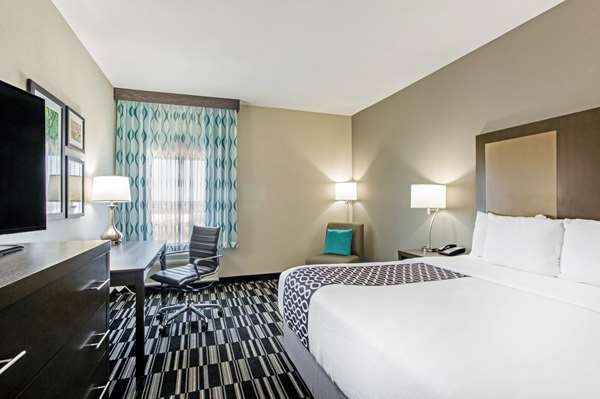  - La Quinta Inn & Suites Sweetwater - I-20, Exit 244