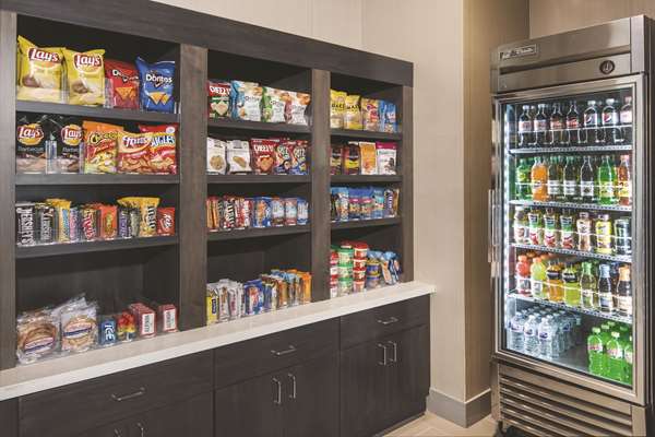  - La Quinta Inn & Suites McDonough - I-75, Exit 221