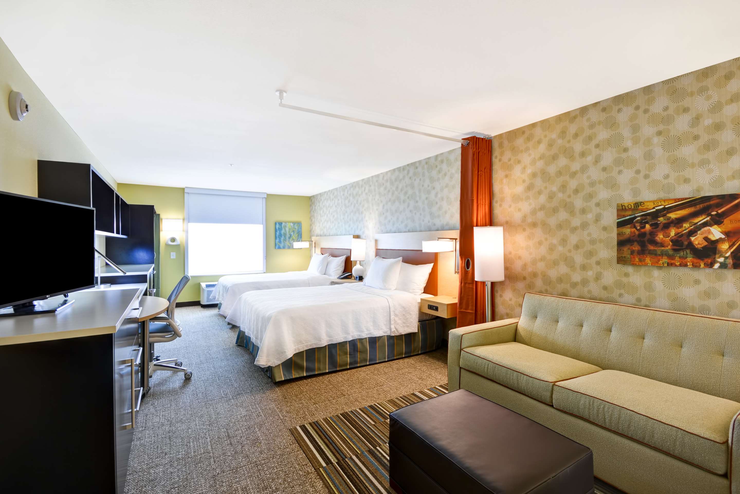 Guest room
