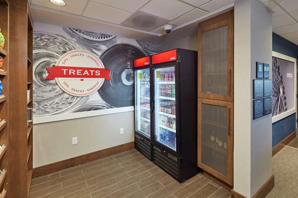 Restaurant - Hampton Inn CSUS Sacramento