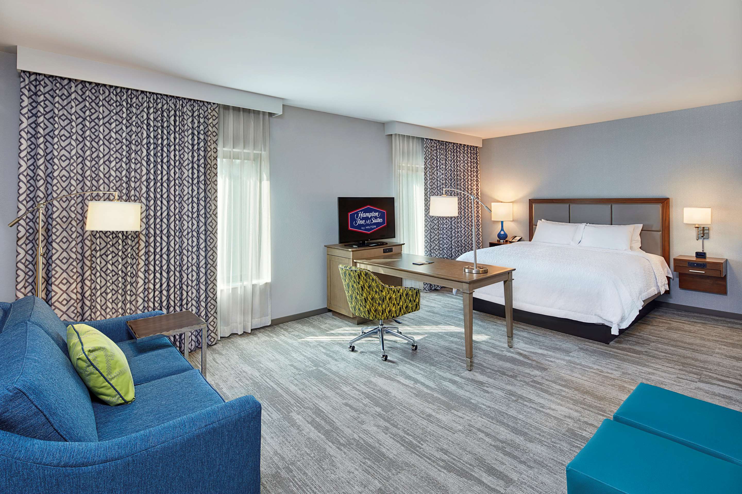 Guest room