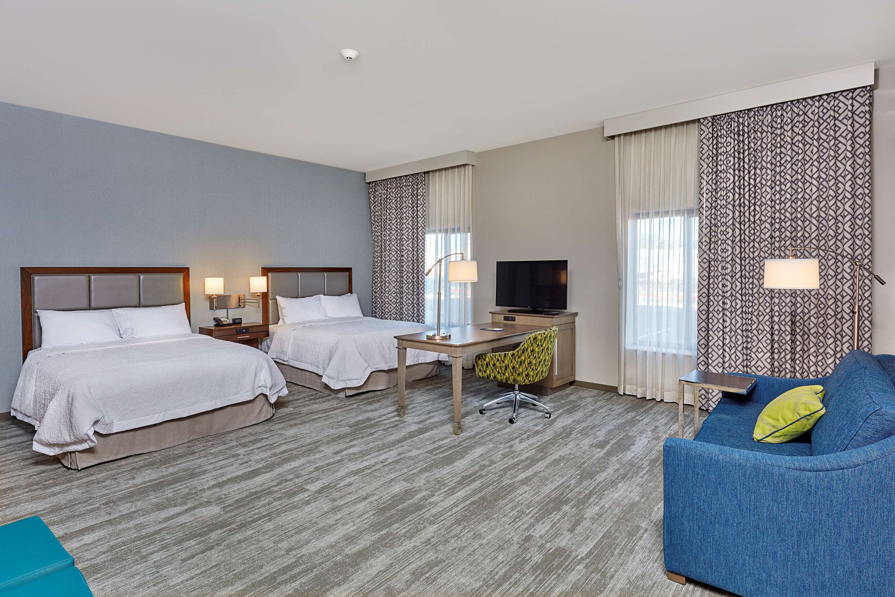Guest room
