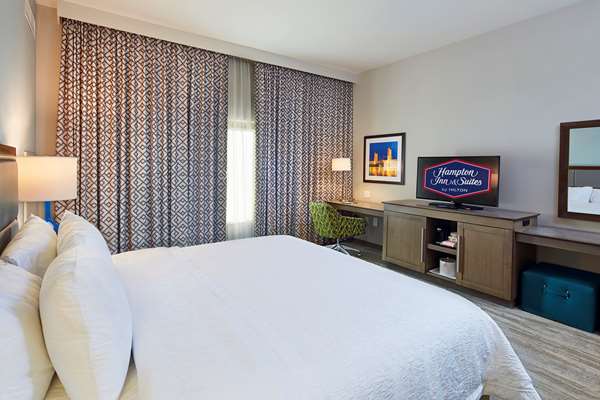  - Hampton Inn CSUS Sacramento