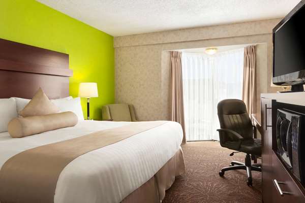  - Travelodge Lloydminster