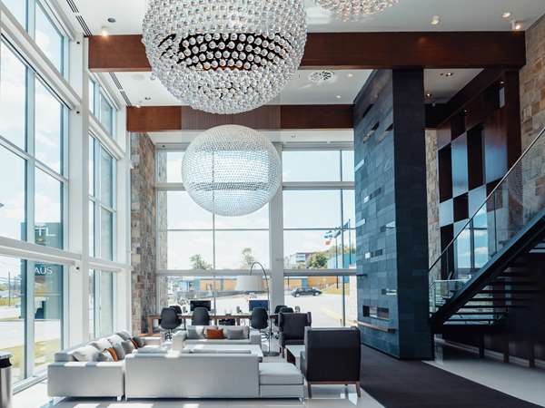  - OTL Gouverneur Hotel Sherbrooke