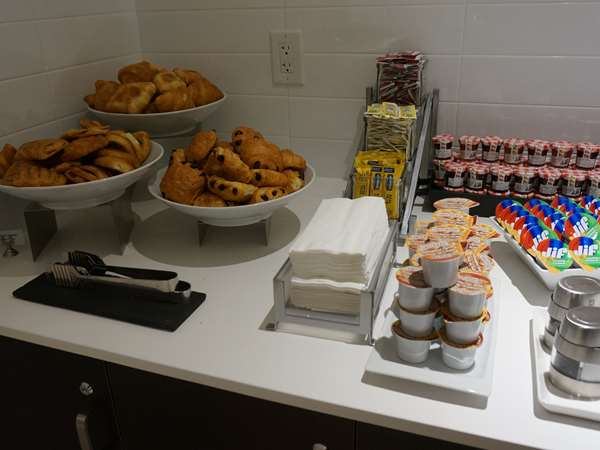 Restaurant - OTL Gouverneur Hotel Sherbrooke