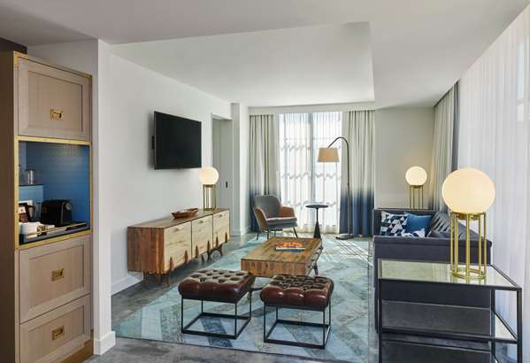  - Canopy by Hilton Hotel North Bethesda