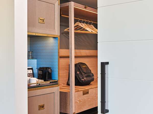  - Canopy by Hilton Hotel North Bethesda