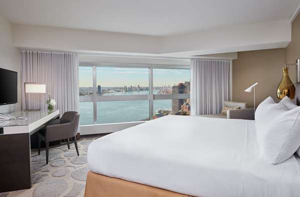 - Millennium Hilton New York One UN Plaza Hotel