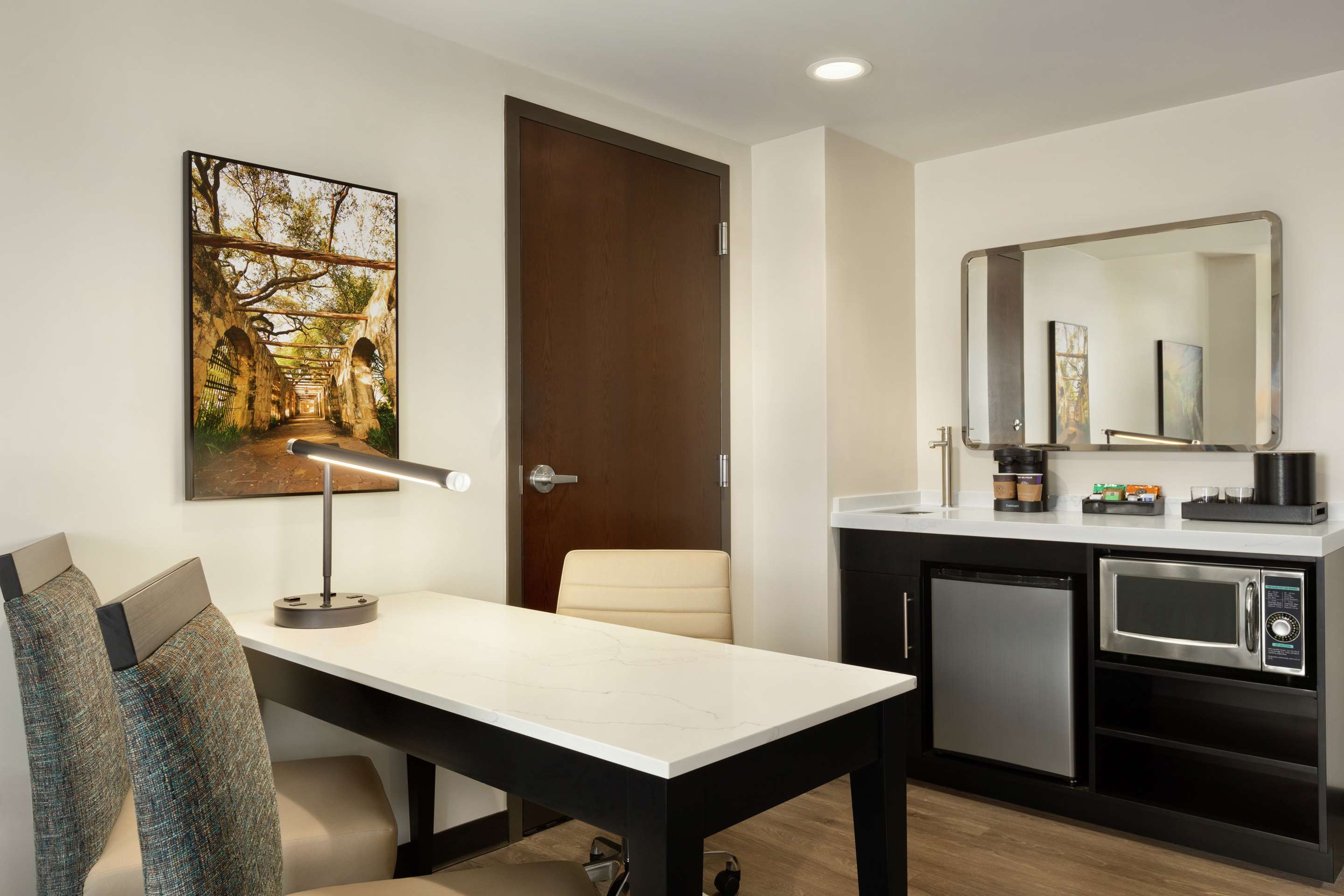 Guest room