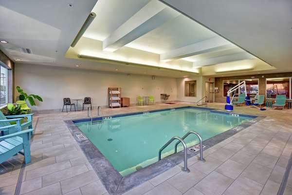 Pool - Home2 Suites by Hilton North Springfield - I-44, Exit 80