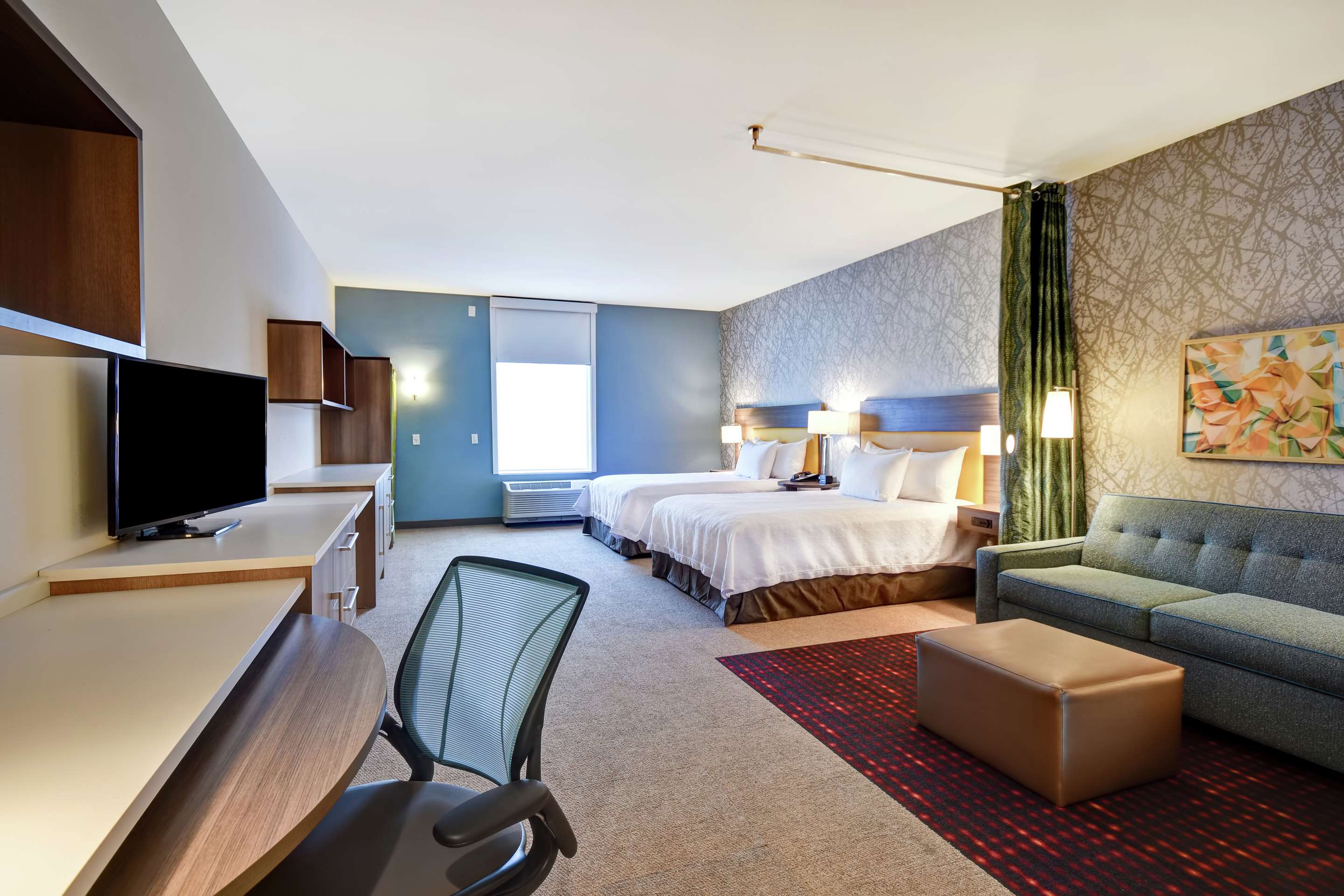 Guest room