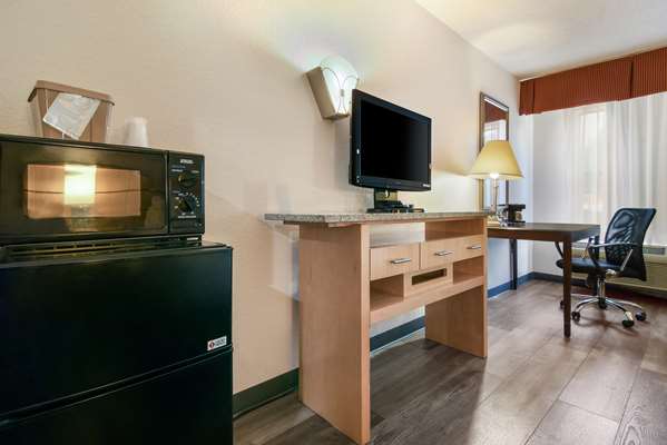  - SureStay Plus Hotel by Best Western Tarboro