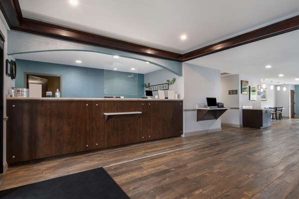  - SureStay Plus Hotel by Best Western Tarboro