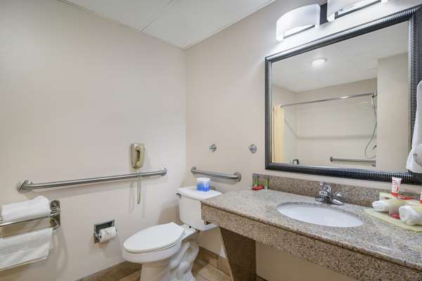  - SureStay Plus Hotel by Best Western Tarboro