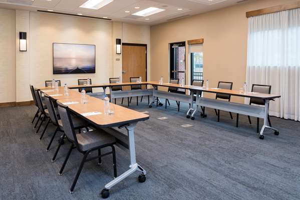  - Hyatt Place Hotel Ann Arbor - I-94, Exit 177