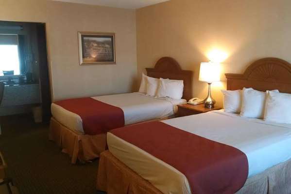  - Baymont Inn & Suites Lynchburg