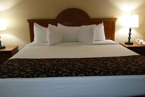 - Baymont Inn & Suites Lynchburg